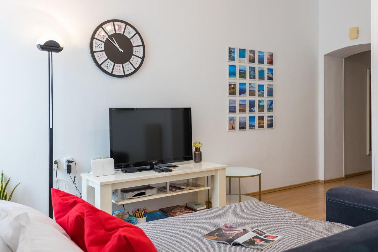 Apartman Lussi Pula Exteriör bild
