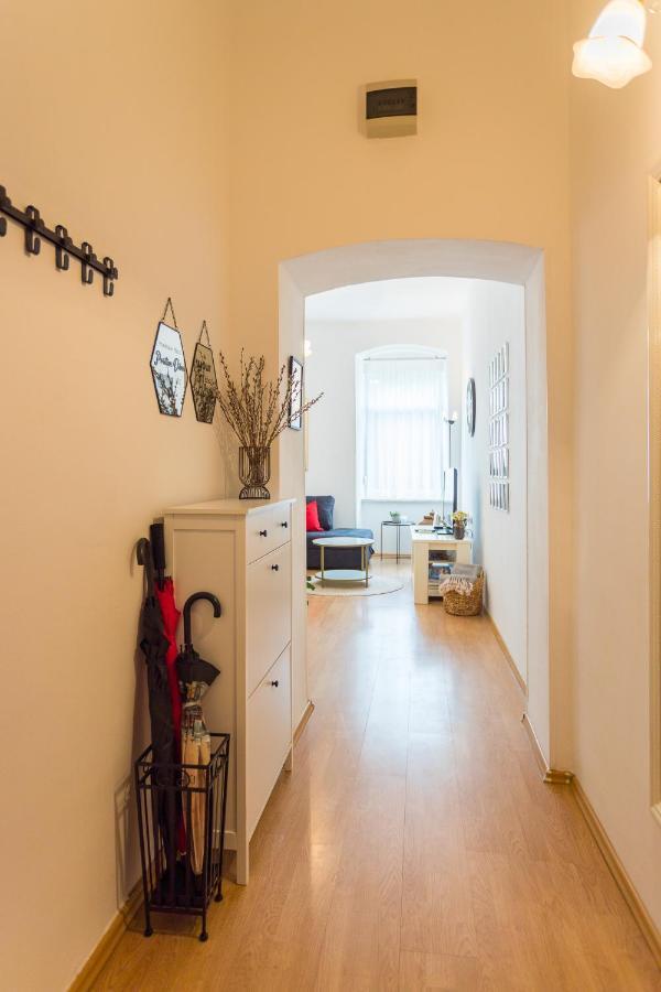 Apartman Lussi Pula Exteriör bild